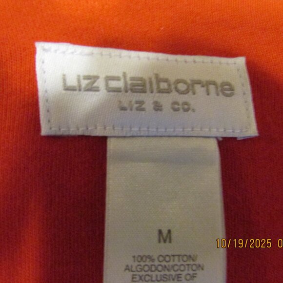 Liz Claibourne Front Zipper cardigan - Picture 2 of 4